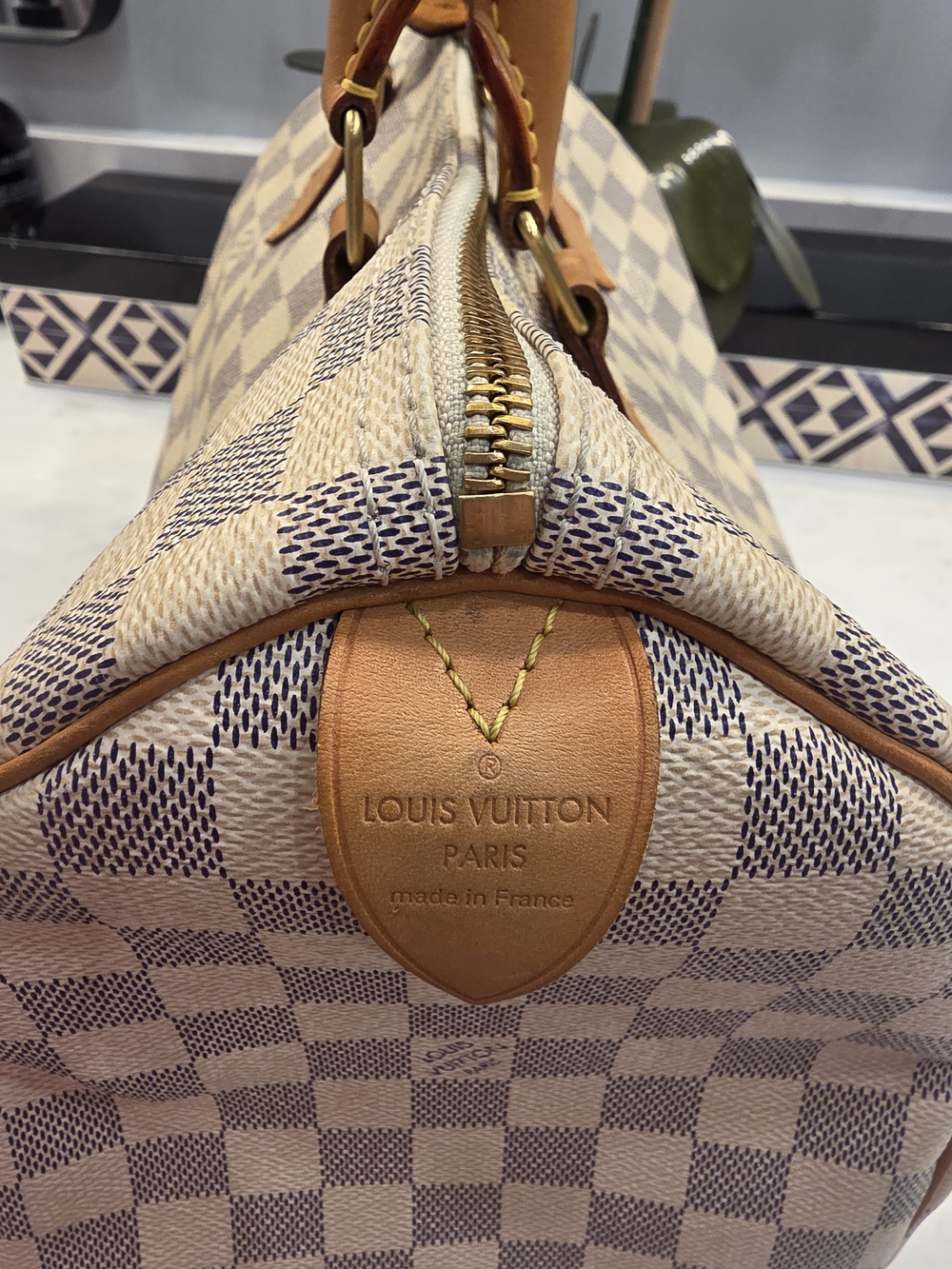 Louis Vuitton Damier Azur Satchel in Cream and Tan - Picture 11 of 16